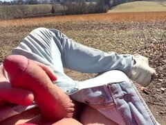 Monumentális dákó, Ondó fröcskölés, Kézimunka, Maszti, Szabadban, Nyilvános, Valóság, Egyedül