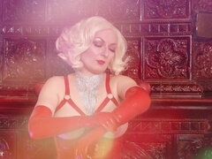 Sans bra, fabulous, pin up