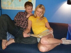 Stor stjärt, Stor kuk, Blondin, Avsugning, Doggystyle, Onani, Naturliga tuttar, Tuttar