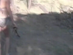 Entre bastidores, Tetas grandes, Madres para coger, Desnudo, Al aire libre, Solo