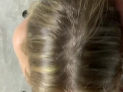 Grote mammen, Blond, Pijpbeurt, Rondborstig, Voeten, Orgasme, Kut duiken, Tiener