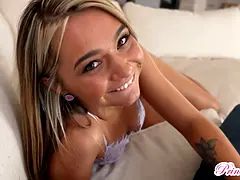 Blondína, Kuřba, Creampie, Hd, Tabu, Tetovanie, Kozičky