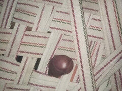 Feito em casa, Indianoa, Masturbação, Solo chão