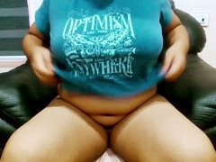 18 ans, Belle grosse femme bgf, Chambre à dormir, Indienne, Masturbation, Petite femme, Chatte, Jouets