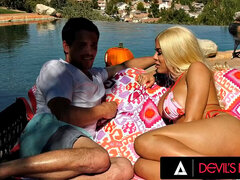 Asiatisk, Stora tuttar, Sammanställning, Fingering, Slick, Fitta, Verklighet, Grov