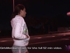 Amador amadora, Peitos grandes, Morena, Peituda, Melharucos naturais, Ao ar livre cartaz de rua outdoor, Público, Tetas