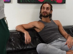 69, Brunette, Dype svelg, Føtter, Homofil, Runke, Hd, Røske