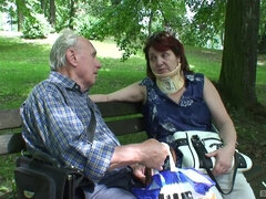 Belle grosse femme bgf, Sucer une bite, Dingue, Tchèque, Mamie, Branlette thaïlandaise, Hard, Mature