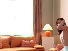 ヒール, 下着, オマンコ, ロシア人, 剃毛, スカート, 一人, タトゥー