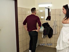 BRIDE4K. The bride is left alone with a stranger in the locked bathroom and cheats on her boyfriend
