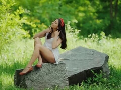 Cira Nerri's Strawberry Sunday Striptease