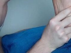 I Cum on Twink's Feet