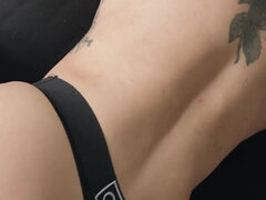 Любители, Американки, Жопа, Большая жопа, Семяизвержение, Белье, Милф, От первого лица