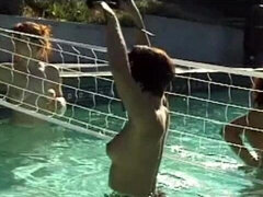 Tette grandi, Vibratore, Toccando, Baciando, Figa, Rasata, Strippaggio, Giochi