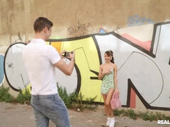 Amatør, Rumpe, Kjole, Ansiktssperm, Hardcore, Slikking, Offentlig, Sokker