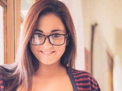 Μεγάλος κώλος, Πίπα, Σε στάση σκύλου στα τέσσερα, Σκληρό, Φυσικά βυζιά, Έφηβος, Τρίο, Βυζιά