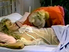 Sovrum, Stor stjärt, Stor kuk, Blondin, Naturliga tuttar, Tonåring, Tuttar, Vintage