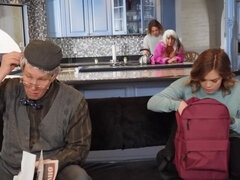 Traseiro, Quarto, Loiroa, Casal, Transar de quatro, Óculos, Punheta, Saltos