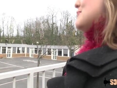 Anál, Zadek, Prsatá, Dávení penisem, Bradavky, Pička, Punčochy, Hračky