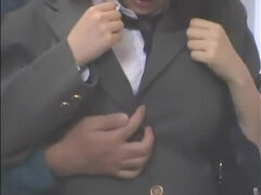 Velike joške, Fafanje, Japonka, V javnosti