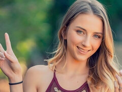 Mamada, Estilo perrito, Pajear, Besar, Lamidas, Coño, Tatuaje, Adolescente