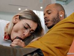 Velike joške, Blondinka, Fafanje, Dress, Medrasni seks, Jeans, Prvoosebno snemanje seksa, Muco