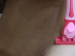 Hairy Teen Shaves Her Arms with a Trimmer and Razor!