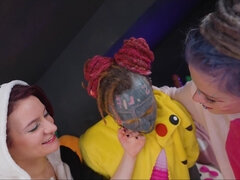 Anál, Blondýna, Prstění, Hd, Vyhublá, Tetování, Švédská rojka, Kozičky