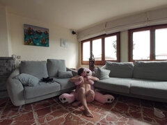 18, Europeisk, Liten och nätt, Solo, Tonåring