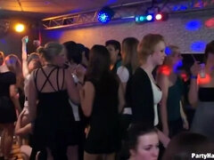 Amatéri, Veľké péro, Blondína, Brunetka, Striekanie semena, Skupina, Hd