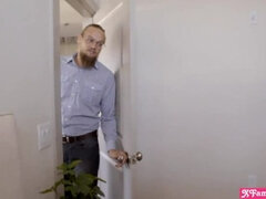 Gezin, Hardcore, Klein, Zusters, Taboe, Tiener, Trio, Bekijker