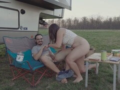 素人, デカ尻, フェラチオ, カップル, 中出し, 淫乱熟女, アウトドア, 公共