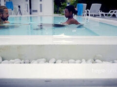 Κώλος, Μεγάλος κώλος, Μεγάλα βυζιά, Μαύρος, Μελαχροινή, Φυσικά, Ξυρισμένη, Έφηβος