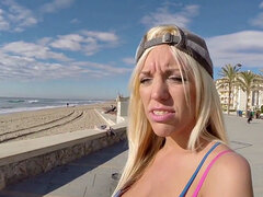 Blonde, En levrette, Masturbation, De plein air, Chatte