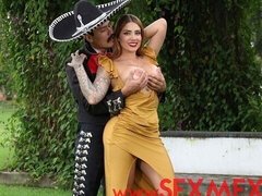 Iso perse, Iso kulli, Isot tissit, Blondi, Suihinotto, Takaapäin, Äiti jota haluaisin panna, Ulkona