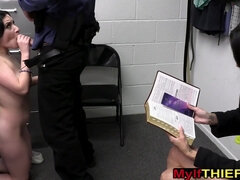 Teenage thief banged next to her wanked COUGAR mommy (Jamie Michelle)