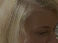 18 ans, Anal, Cul à la bouche, Beauté, Éjaculation interne, Mignonne, Lécher le sphincter, Adolescente