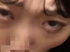 18, Azijci, Velike joške, Fafanje, Rogonosec, Najstnice, Joške, Žena