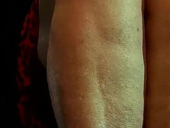 Amador amadora, Fetiche por pé, Saltos, Maduroa, Solo chão