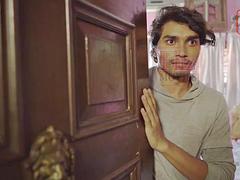 Evinja, Hardcore, Poljubljanje, Trojček