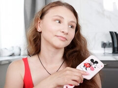 Amatør, Stor pik, Pik sutte, Hundestilling, Naturlige bryster, Mager, Teenager, Bryster