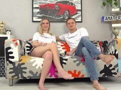 Leie, Grosser schwanz, Blondine, Blasen, Hundestellung, Rasiert, Jungendliche (18+), Titten