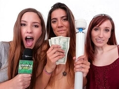 큰 엉덩이, 큰 음경, 큰 가슴, 오랄섹스, 도기스타일, 두여자와 한남자, 밀프, 운동