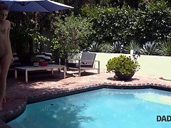 아메리카인, 미인, 금발의, 오랄섹스, 남자친구, 바람핀, 야외의, 아들