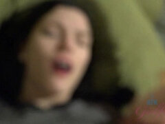 Amatör, Fingering, Fotjobb, Flickvän, Olja, Orgasm, Pov, Svälja