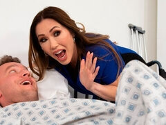 Enthousiasteling, Grote mammen, Pijpbeurt, Hondjeshouding, Moeder die ik wil neuken, Kut duiken, Roodharige vrouw, Tatoeage