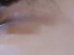 18 ans, Gros cul, Femelle, Doigter, Masturbation, Seins naturels, Orgasme, Adolescente