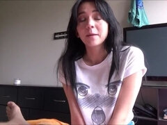 Velike joške, Zunanji izliv, Kosmate, Naravne joške, Prvoosebno snemanje seksa, Muco, Sestra, Najstnice