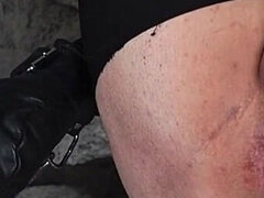 Leie, Weibliche domination, Sklave