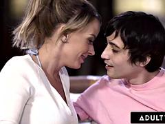 デカパイ, フェラチオ, 指いじり, ハードコア, 淫乱熟女, 現実, スペイン人, 義母